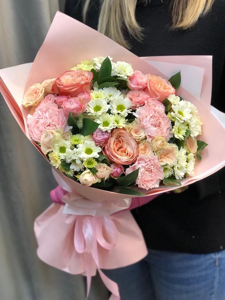 Букет цветов из: Гвоздики, Розы и Хризантемы в Джанкое