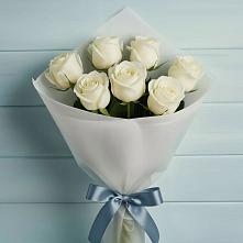 Букет 7 Белых роз Эдлесс Лав в Джанкое